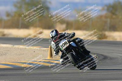 media/Jan-10-2025-CVMA Friday Practice (Fri) [[489e0da257]]/Group 4 and Trackday/Session 5 (Turn 7)/